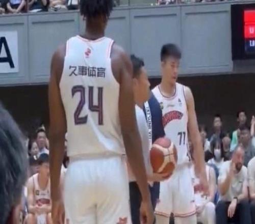 CBA外援动态：上海不满怀特塞德卡达里自宣加盟浙江梅克拒绝回归